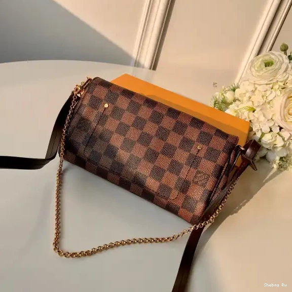 PM Vuitton Favorite Louis 0519